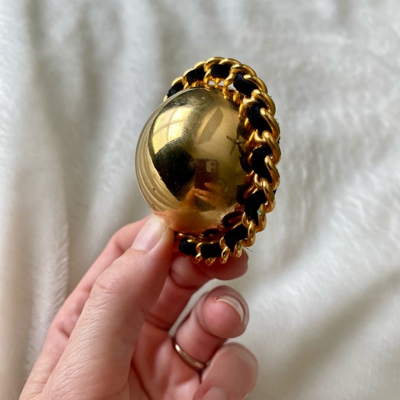 Vintage Gold-Tone Chain Brooch - Picture 2 of 5